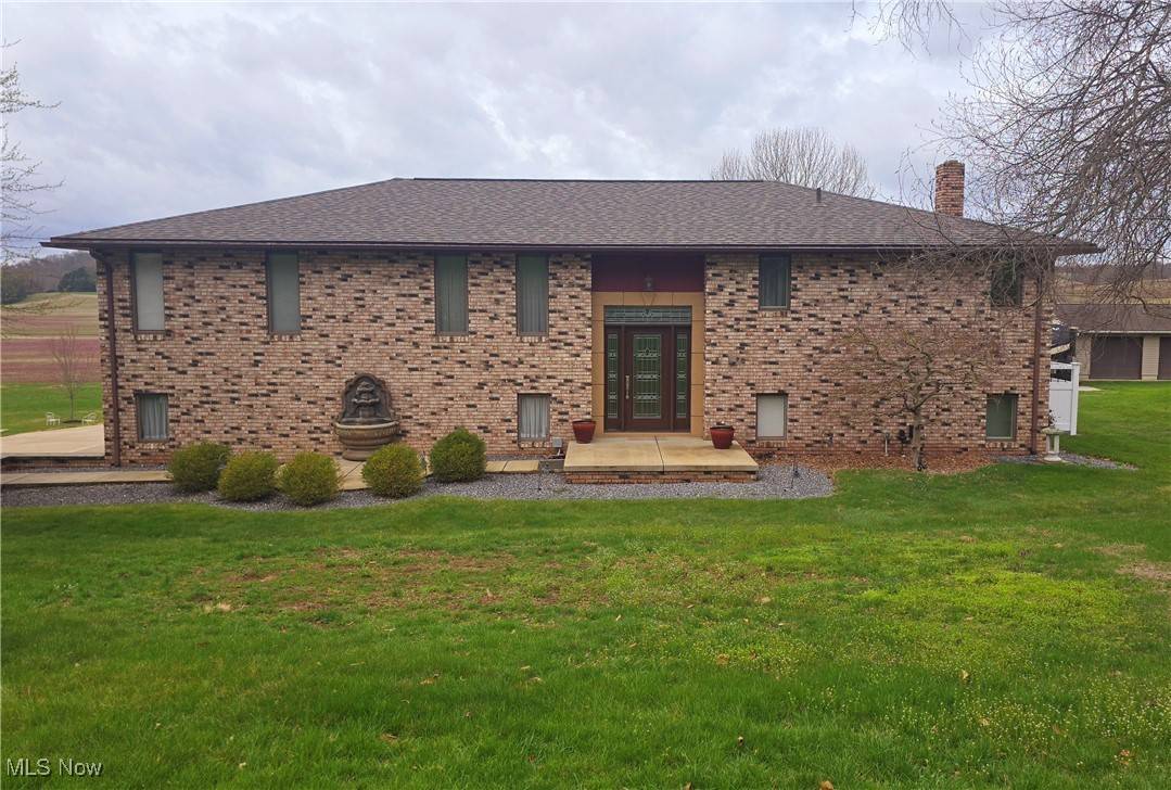 Coshocton, OH 43812,25135 Township Road 192