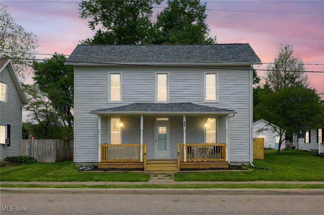 Dresden, OH 43821,43 W 9th ST