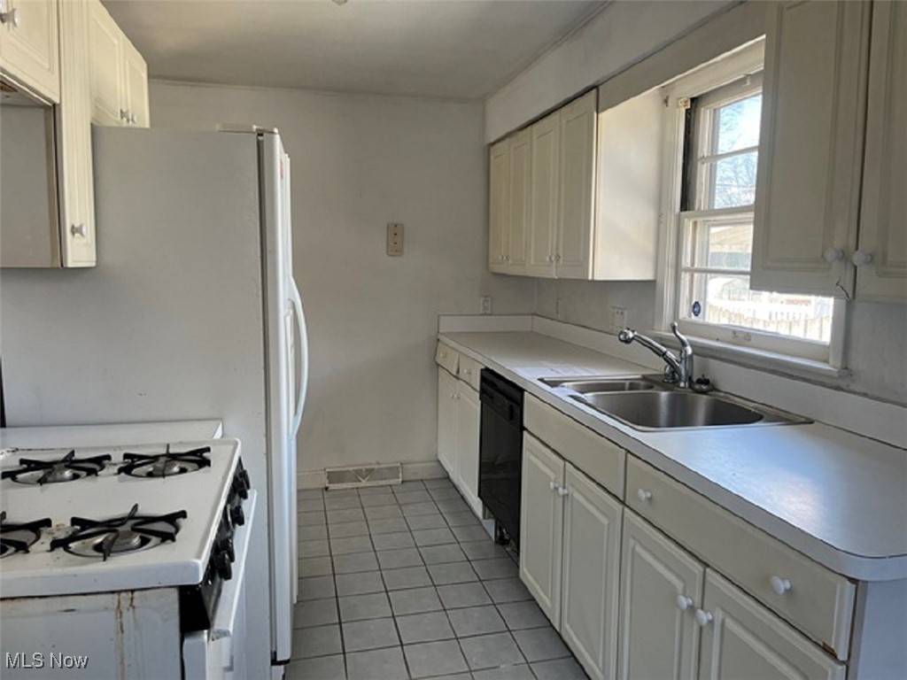 Niles, OH 44446,432 Smith ST