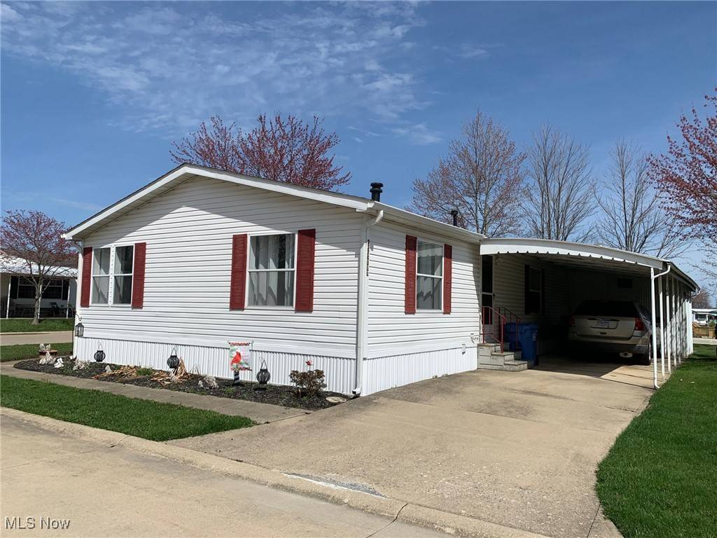Elyria, OH 44035,237 Gull DR