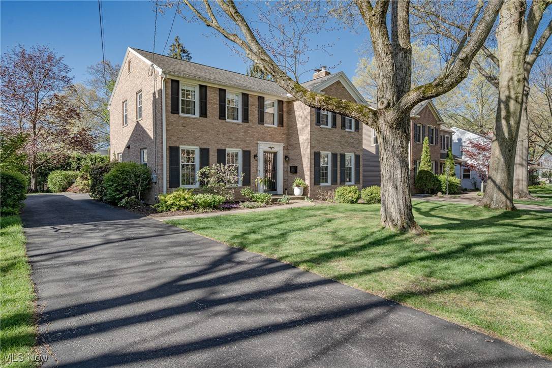 Akron, OH 44313,1836 Stabler RD