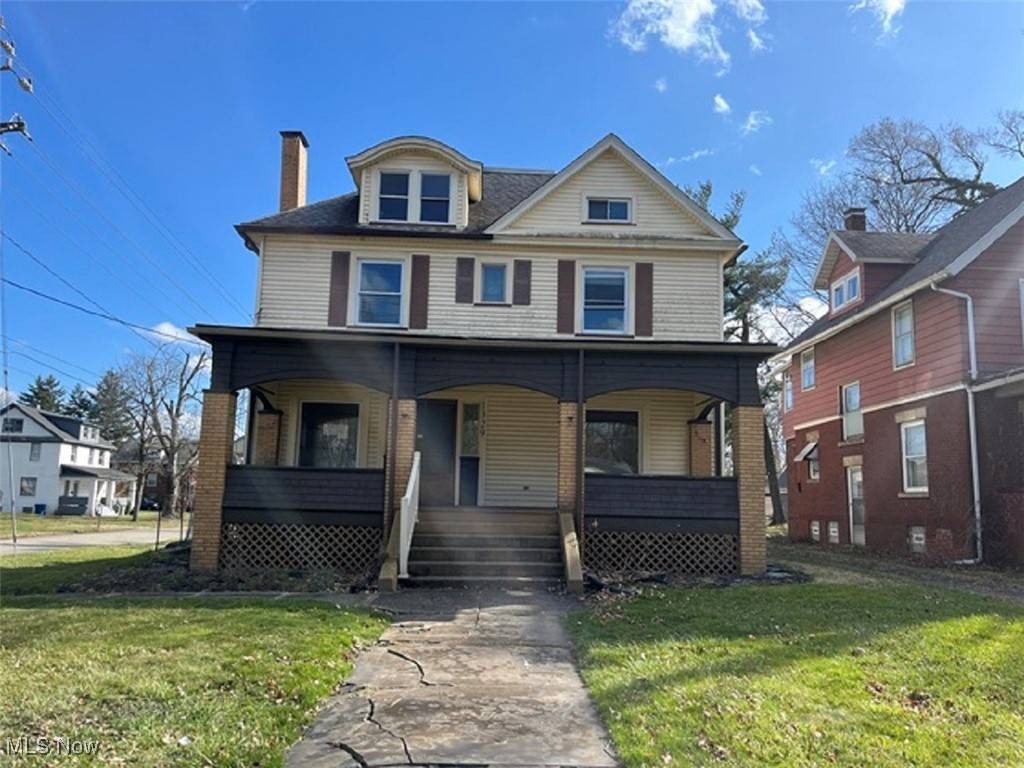 Niles, OH 44446,1329 Robbins AVE