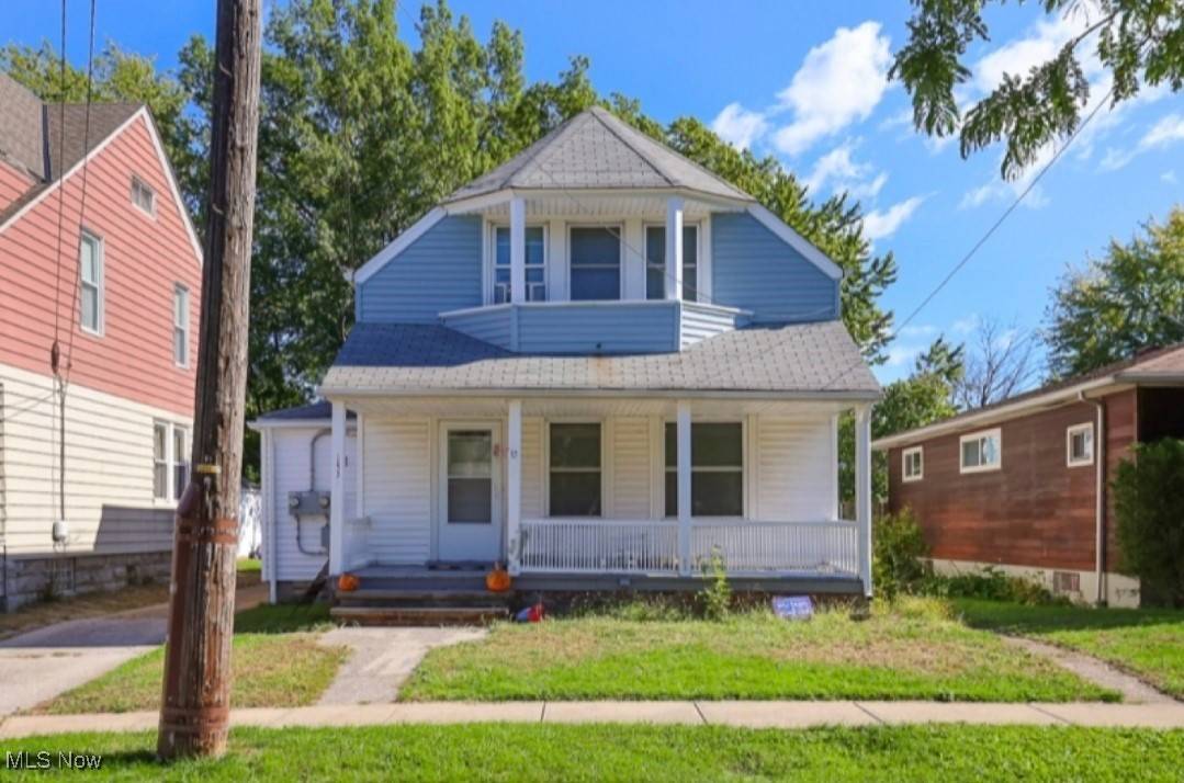 Lakewood, OH 44107,1431 Hopkins AVE
