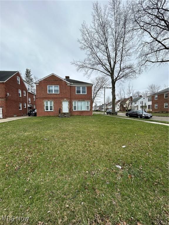 University Heights, OH 44118,13678 Cedar RD