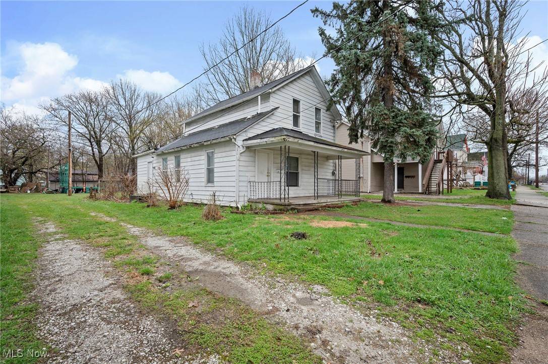 Akron, OH 44311,647 Sherman ST