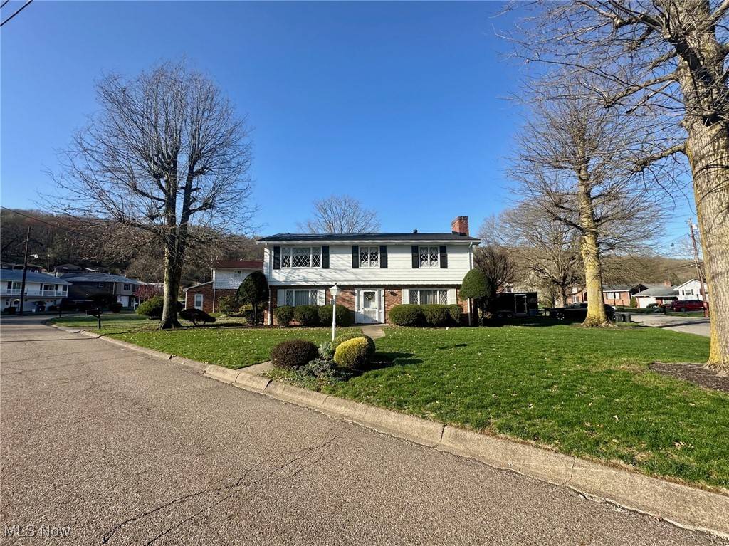 Weirton, WV 26062,129 Roselawn DR