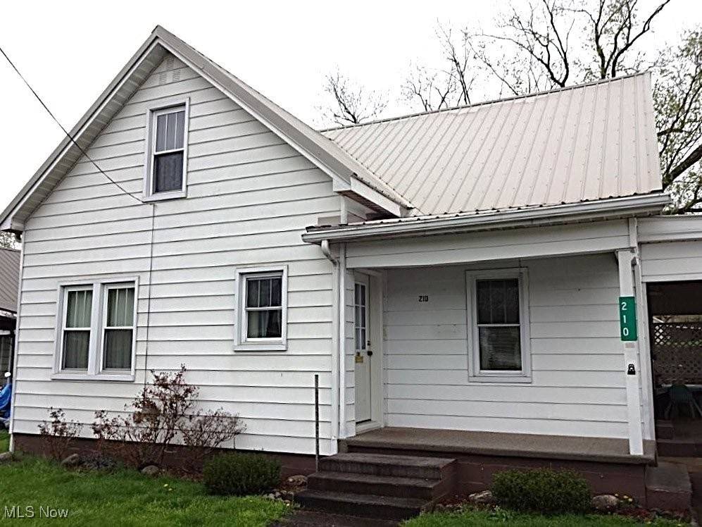 Spencer, WV 25276,210 Third ST