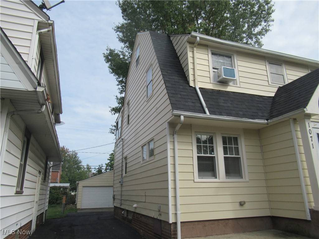 Cleveland Heights, OH 44121,1071 Quilliams RD