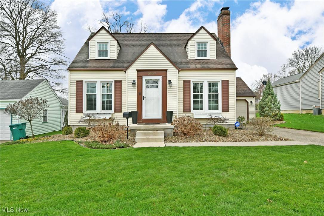 Poland, OH 44514,2227 Renwick DR