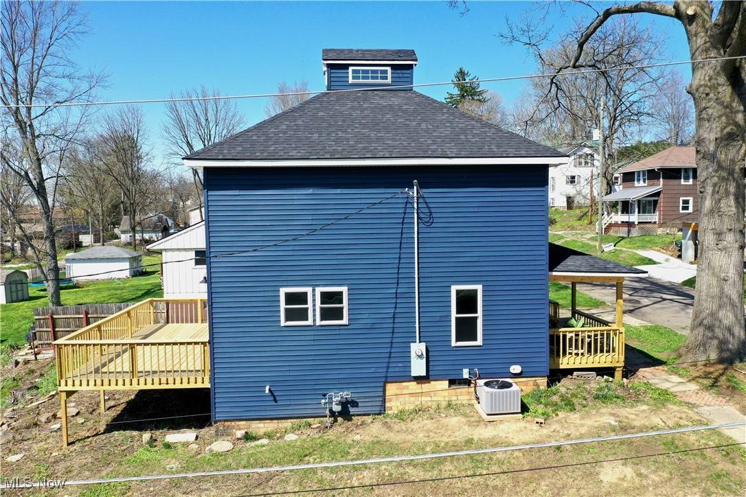 Millersburg, OH 44654,284 S Alexander ST