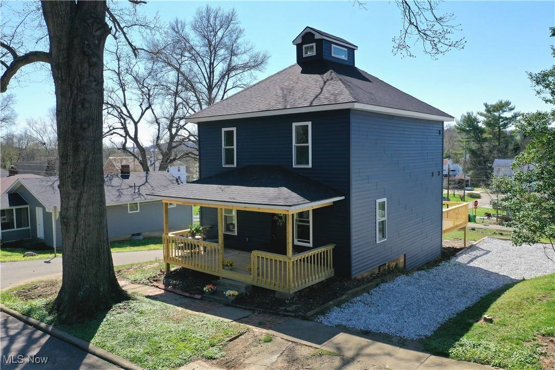 Millersburg, OH 44654,284 S Alexander ST