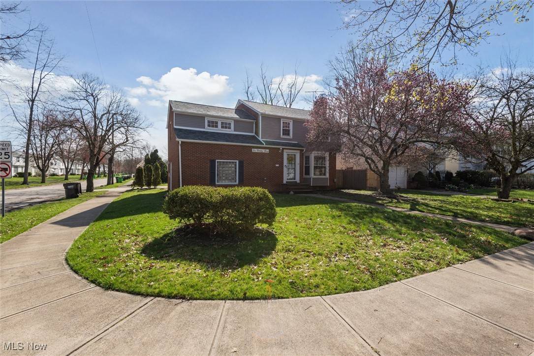 South Euclid, OH 44121,693 Quilliams RD
