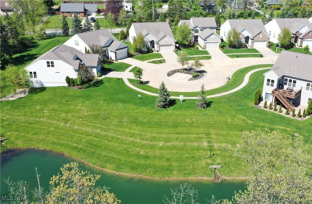 Strongsville, OH 44136,9286 Rainier CT