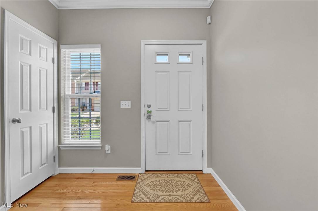 Berea, OH 44017,109 Clay CT