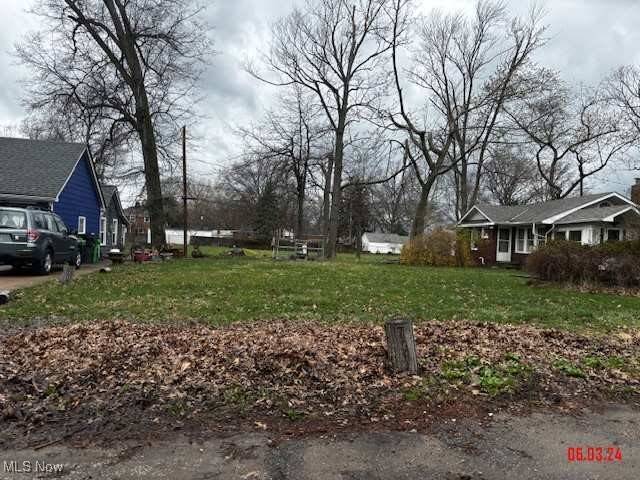 Euclid, OH 44123,110 E 238th ST