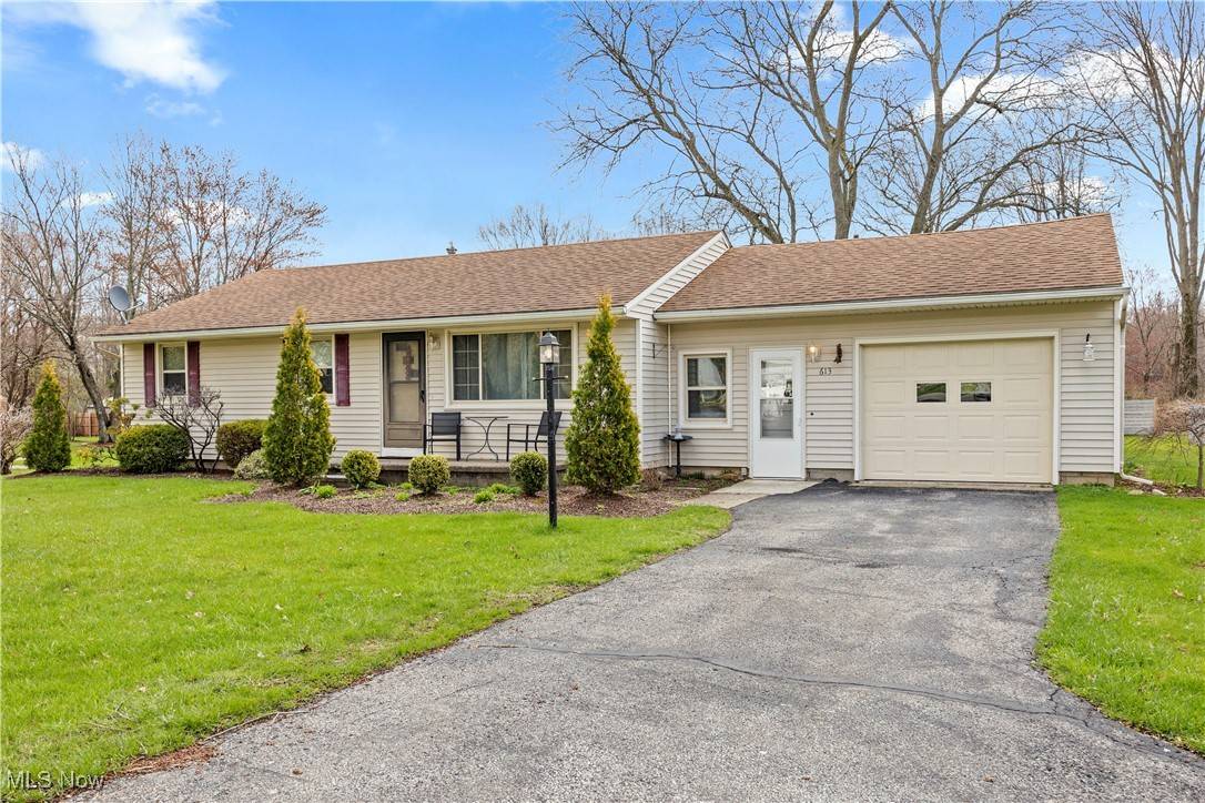 South Amherst, OH 44001,613 W Main ST