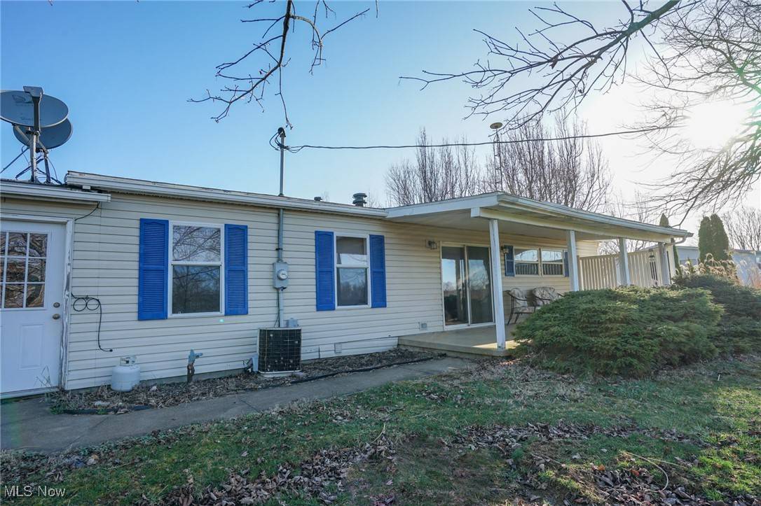 Chandlersville, OH 43727,8672 Ridgeview Rd