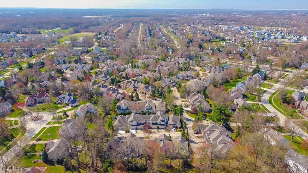 Avon Lake, OH 44012,401 Bounty WAY #133
