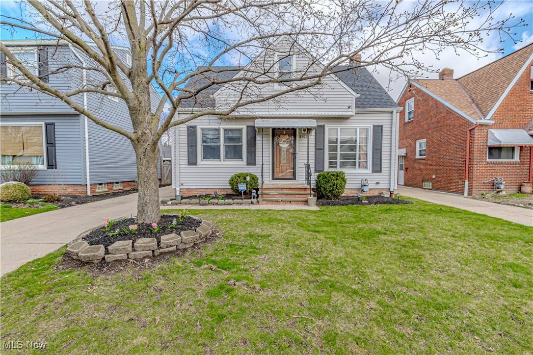 Parma, OH 44129,8502 Renwood DR