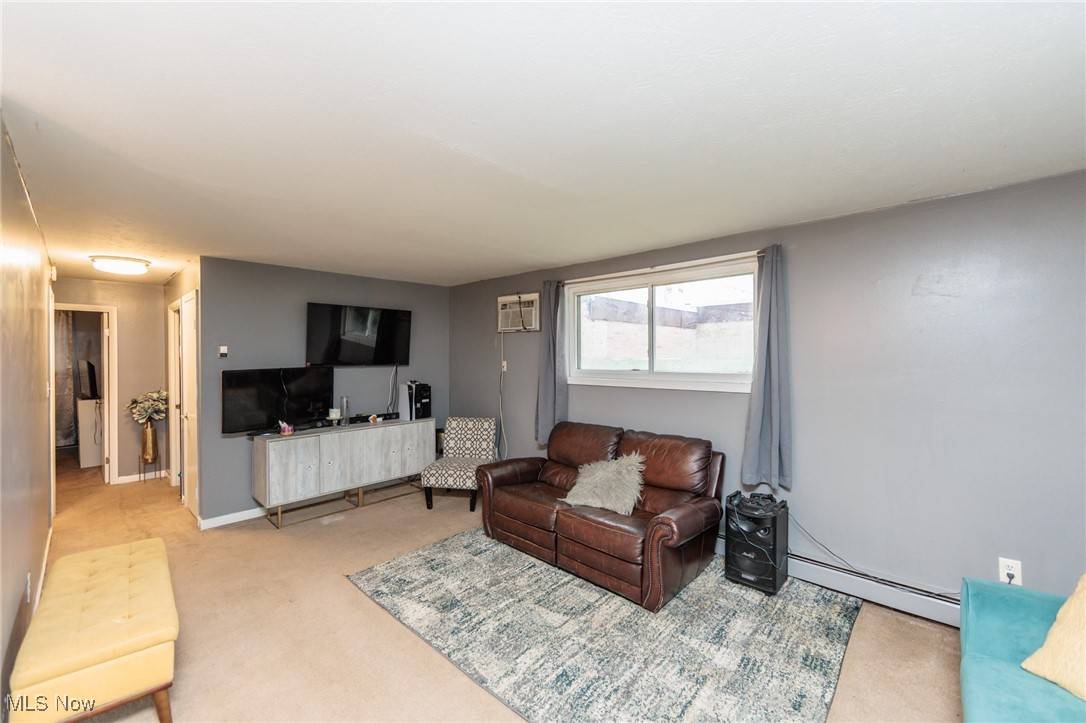 Maple Heights, OH 44137,16100 Maple Park DR #B6