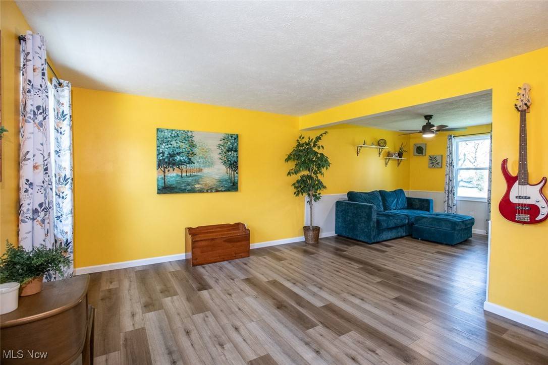 Medina, OH 44256,730 Brookledge DR