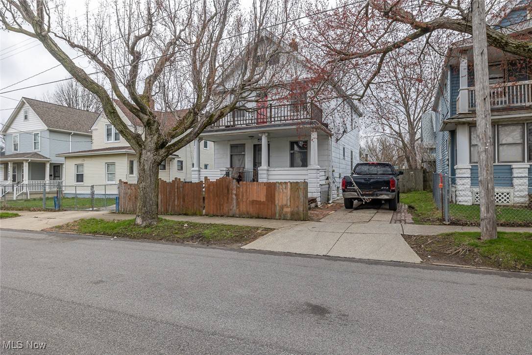 Cleveland, OH 44102,3453 W 60th ST