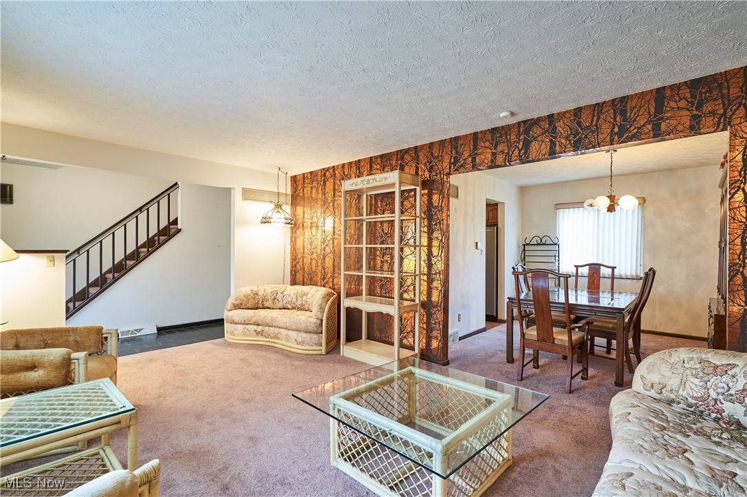 Copley, OH 44321,3832 S Sunnyfield DR