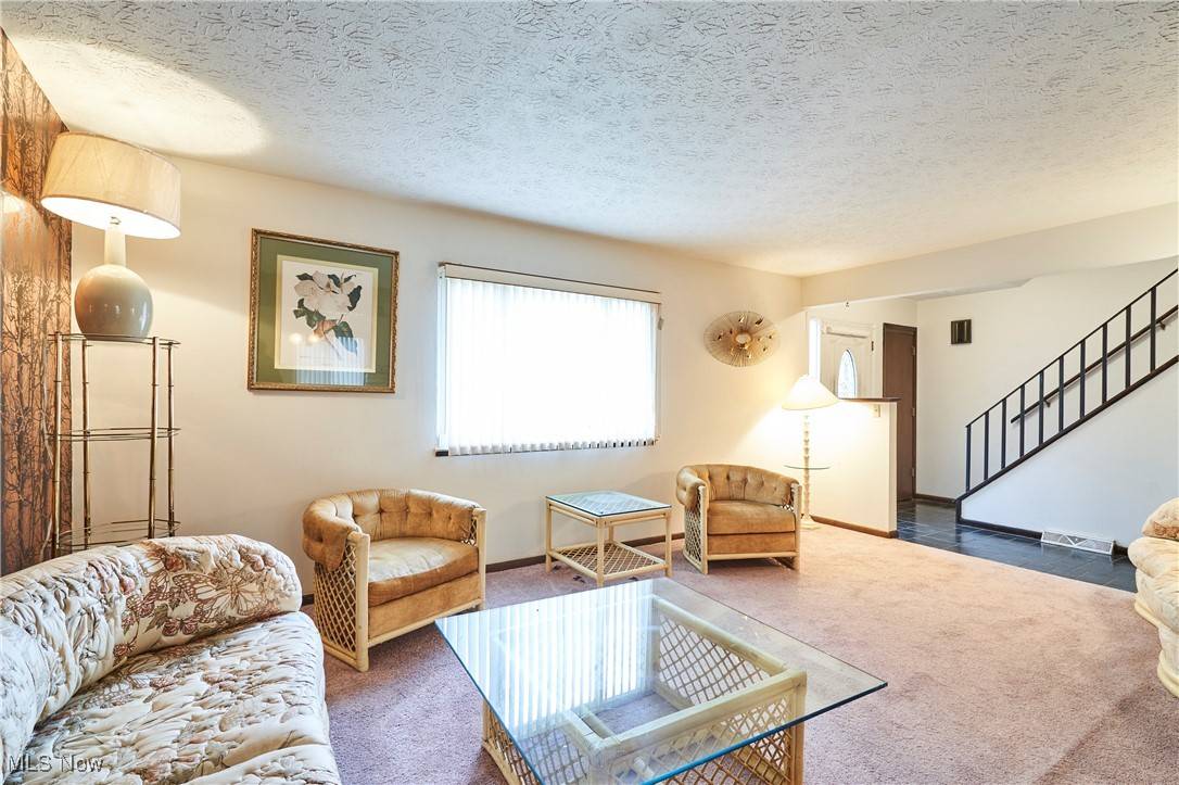 Copley, OH 44321,3832 S Sunnyfield DR
