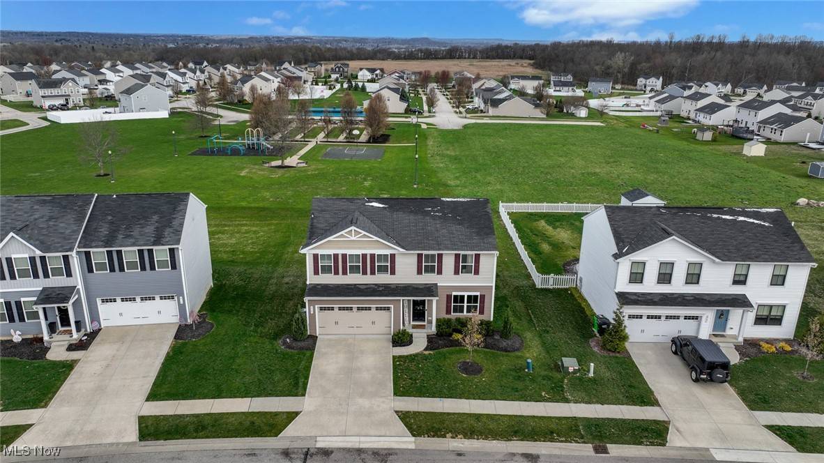 Barberton, OH 44203,2707 Himelrigh BLVD