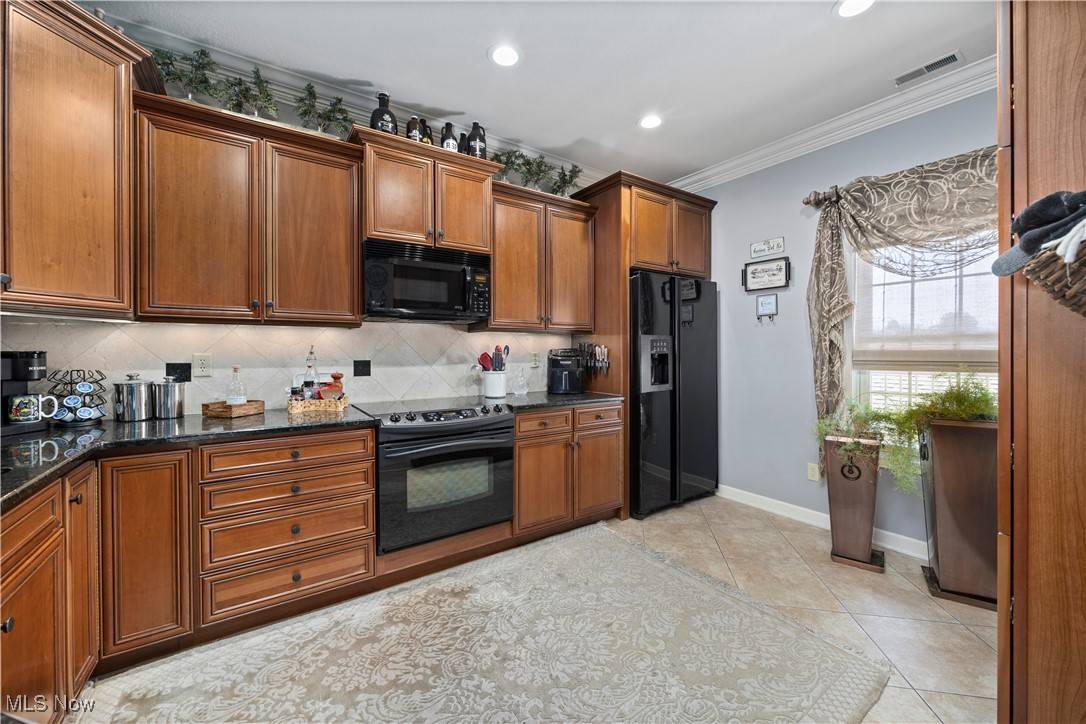 Vermilion, OH 44089,2892 Whispering Shores DR