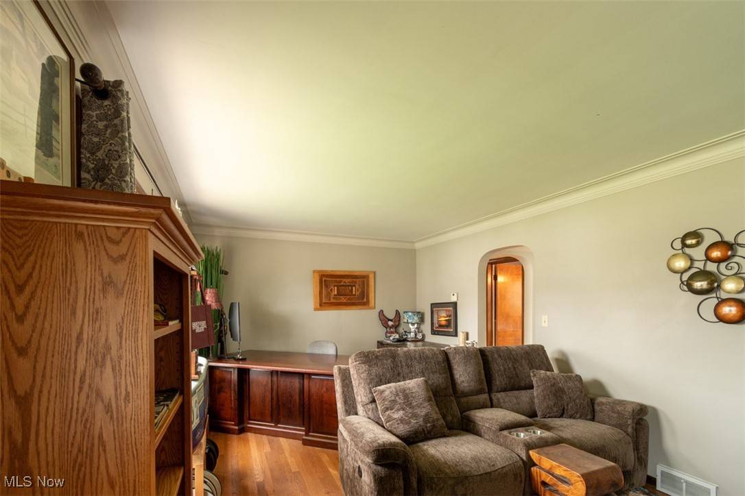 Akron, OH 44319,156 Odelle DR