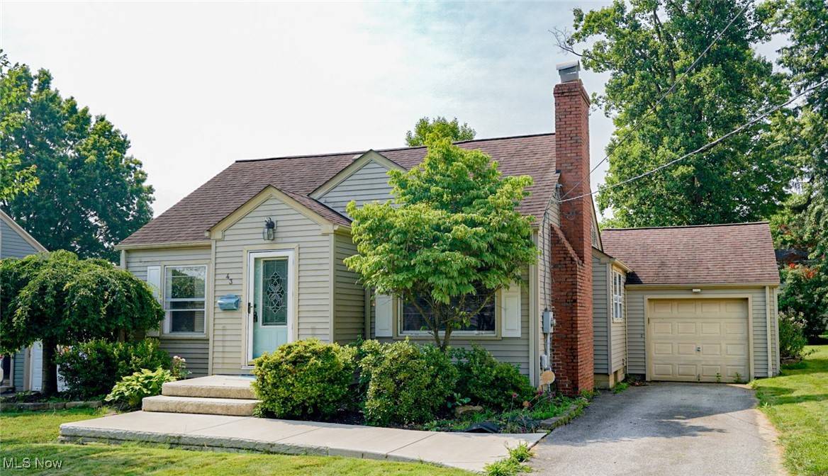 Poland, OH 44514,43 Hamilton AVE