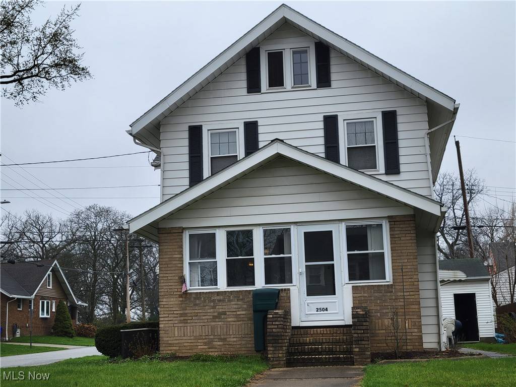 Cuyahoga Falls, OH 44221,2504 Whitelaw ST