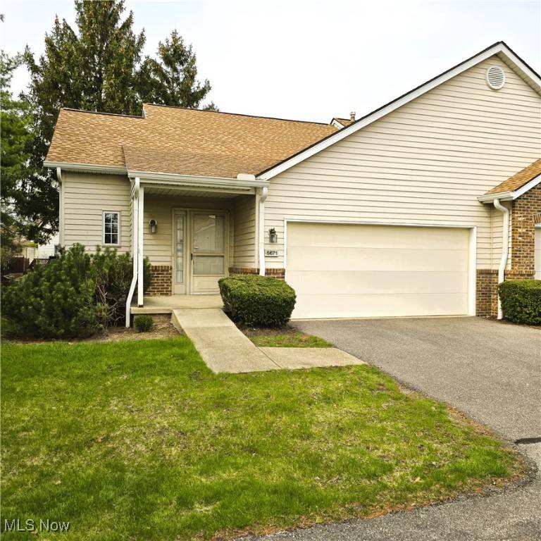 Brook Park, OH 44142,5671 Gateway LN