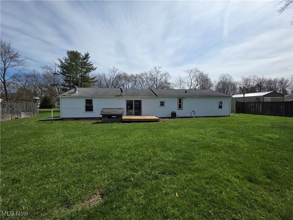 Mantua, OH 44255,12763 Samuel DR