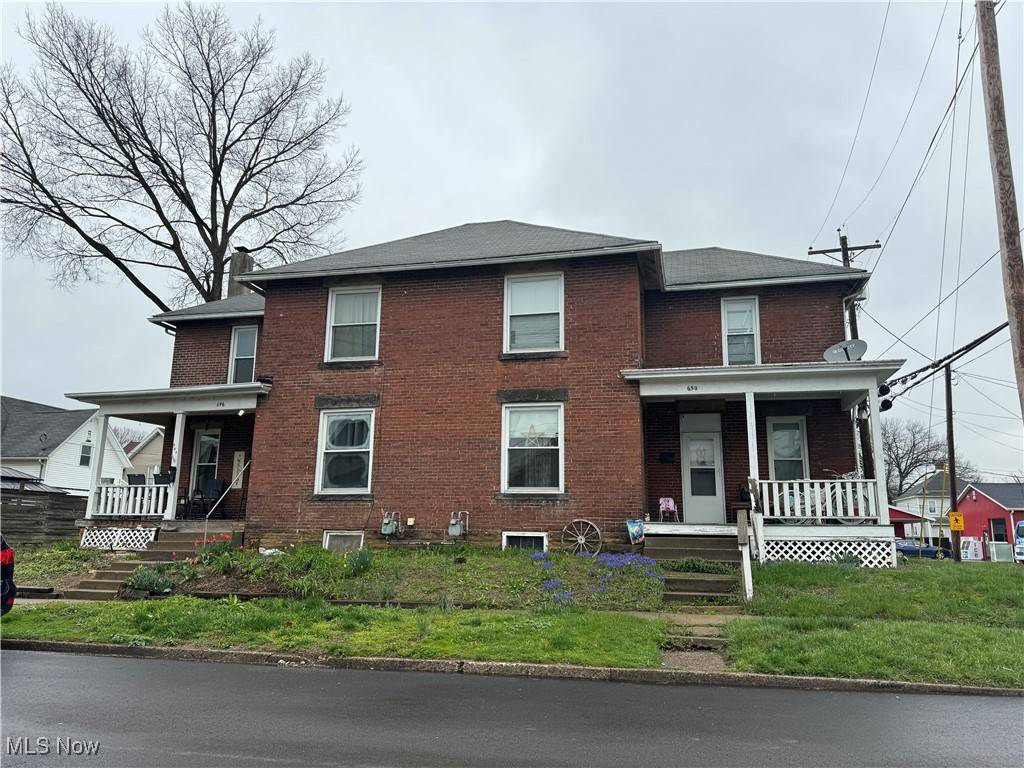 Coshocton, OH 43812,646-650 Pine ST