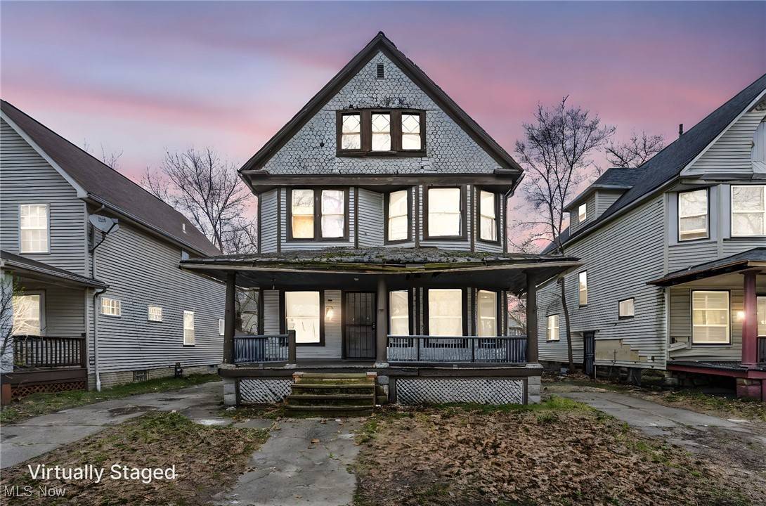 Cleveland, OH 44103,2215 E 81st ST