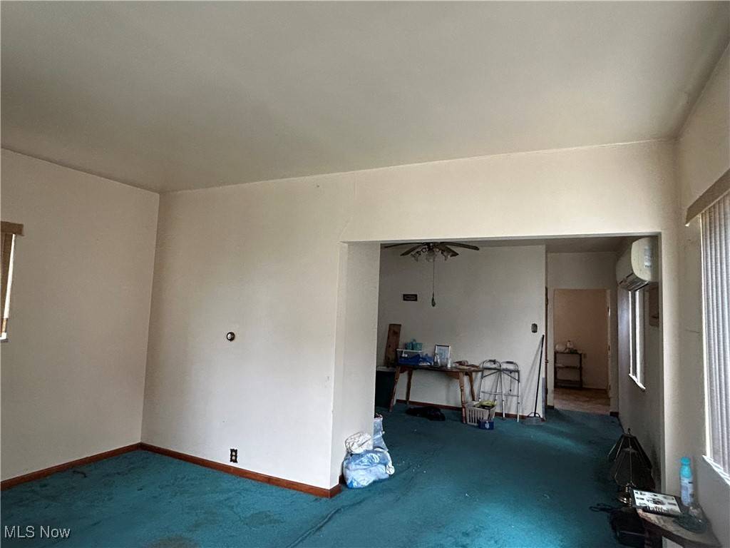 Wellsburg, WV 26070,2326 rear Commerce Street