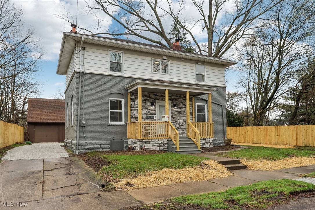 Barberton, OH 44203,387 3rd ST NW