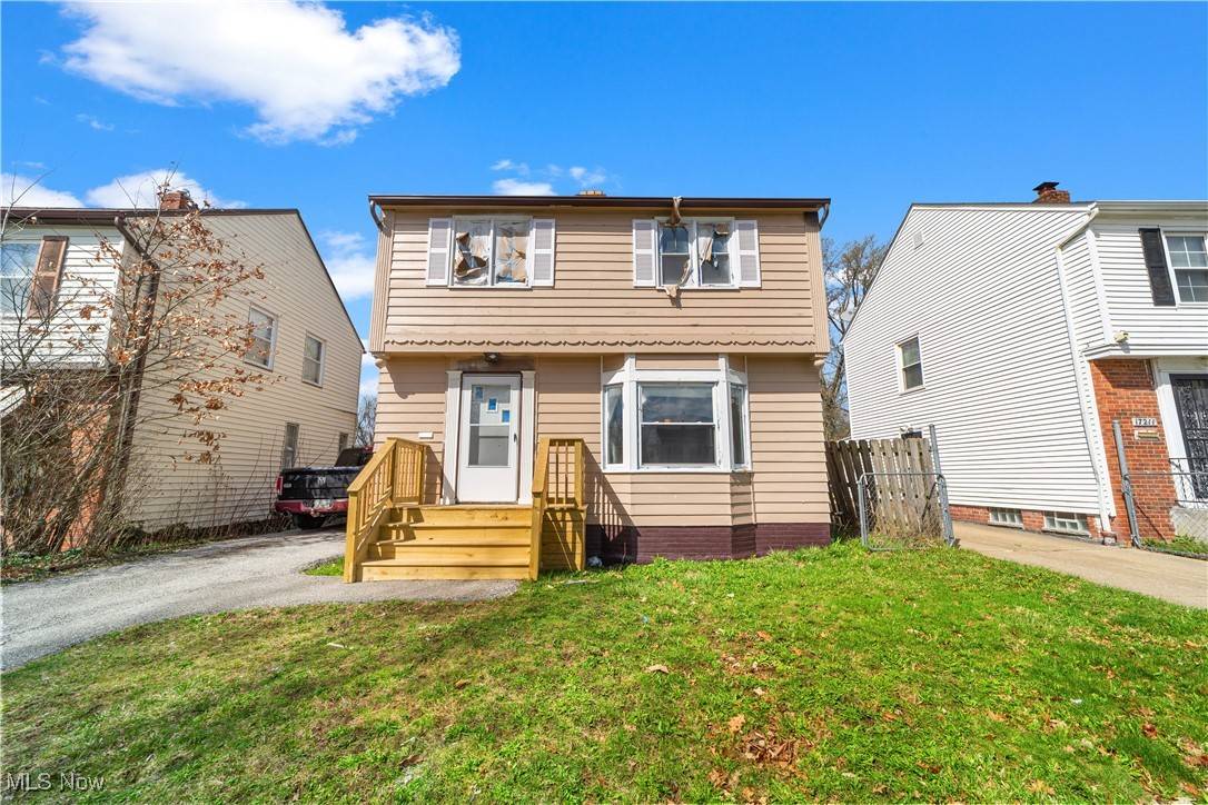 Cleveland, OH 44128,17207 Stockbridge AVE
