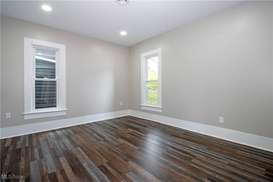 Shreve, OH 44676,401 N Market ST