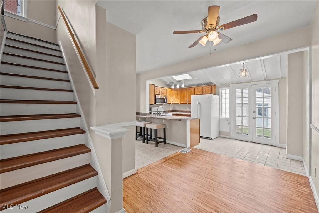 Willowick, OH 44095,249 E 285th ST
