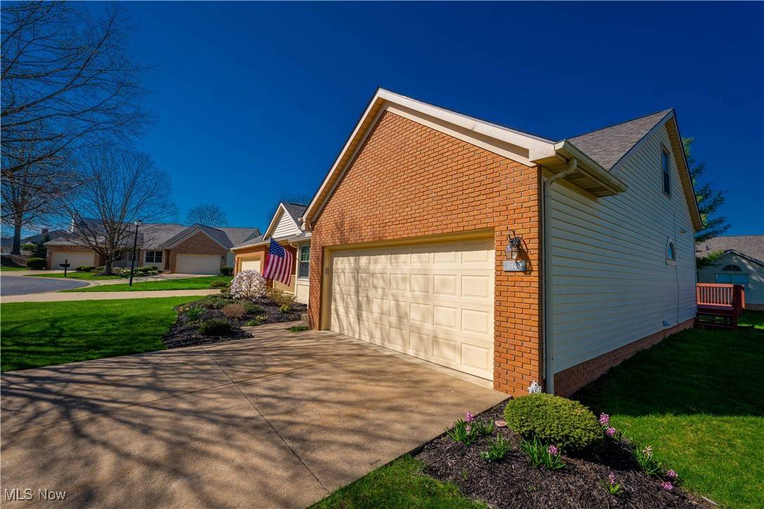 North Canton, OH 44720,5143 Westwind CIR NW