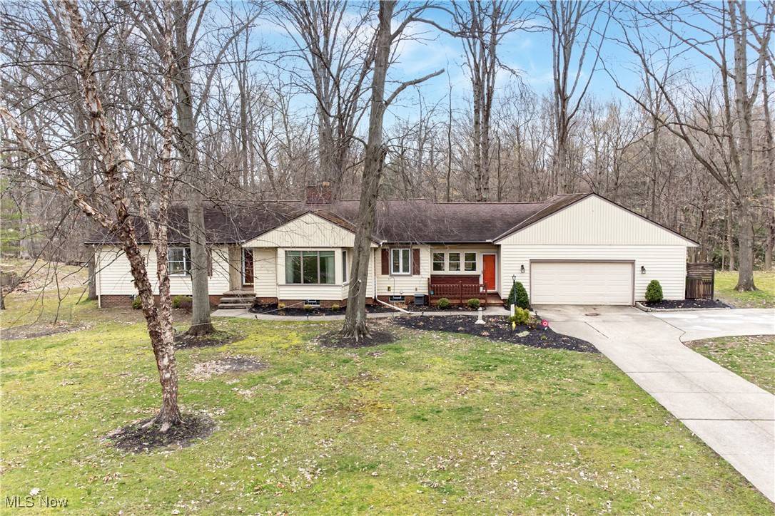 Walton Hills, OH 44146,18679 Orchard Hill DR