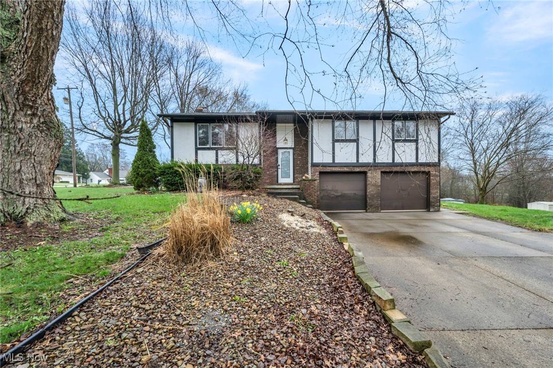 North Canton, OH 44720,1460 Algona DR