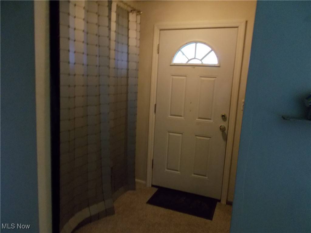 Newbury, OH 44065,10574 Kinsman RD