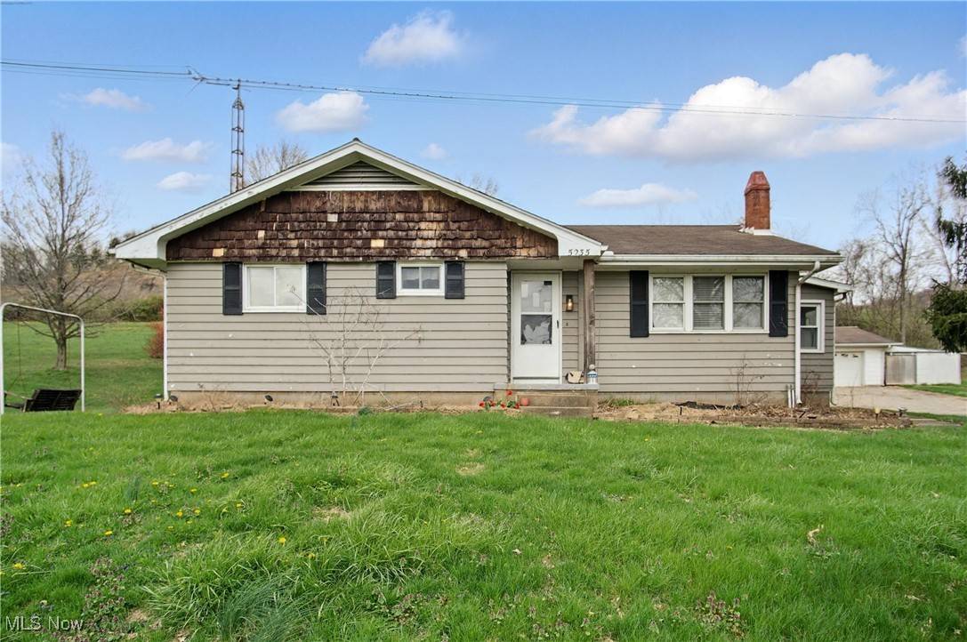 Frazeysburg, OH 43822,5235 Raiders RD