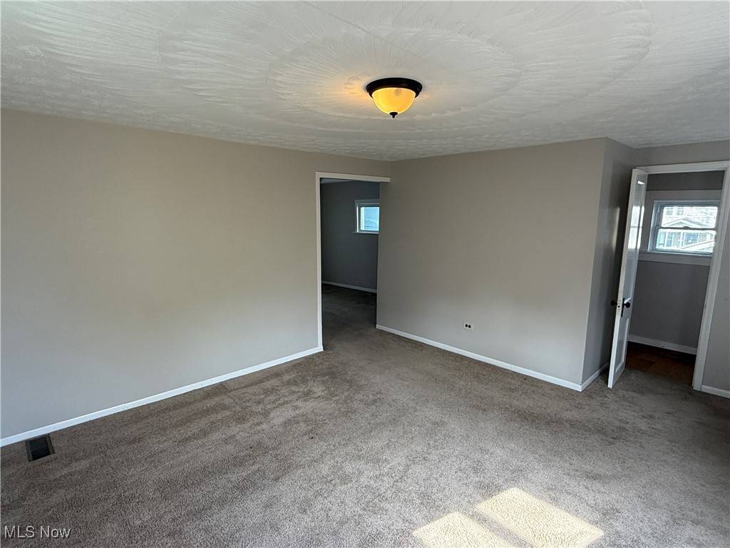 Akron, OH 44314,950 Harrison AVE
