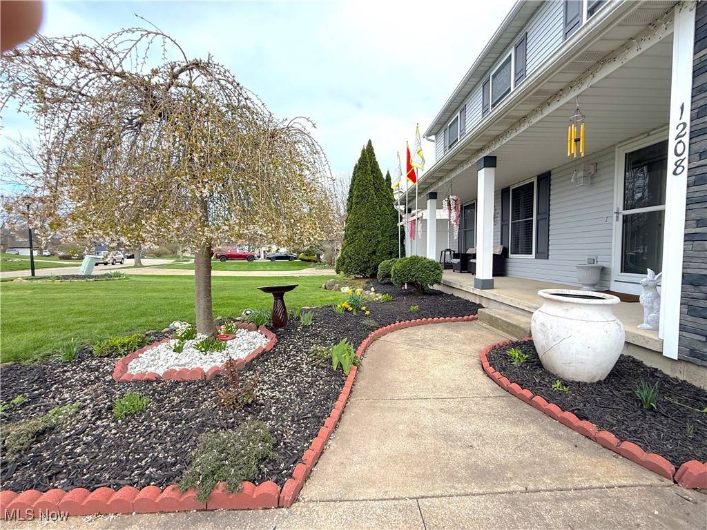 Tallmadge, OH 44278,1208 Grovewood DR