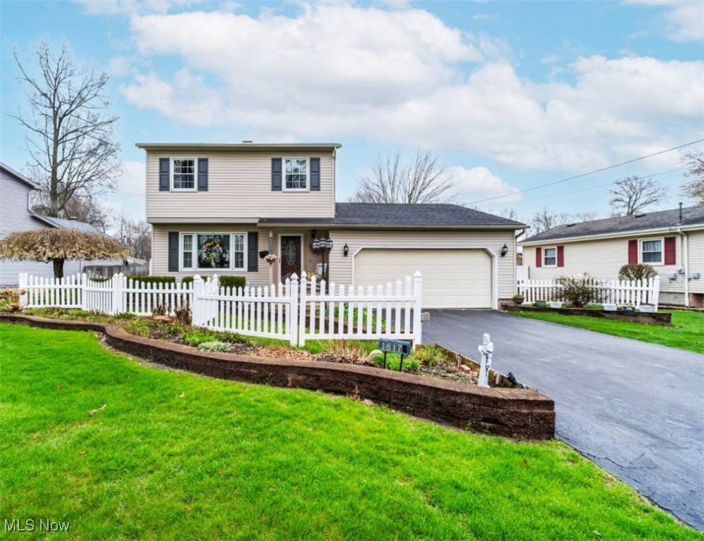 Youngstown, OH 44511,1817 Brockton DR
